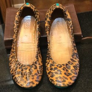Tieks Leopard